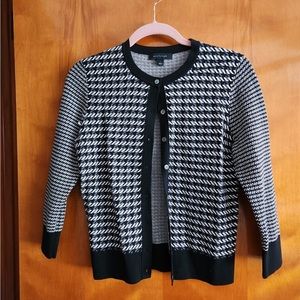 COPY - ANN TAYLOR SWEATER